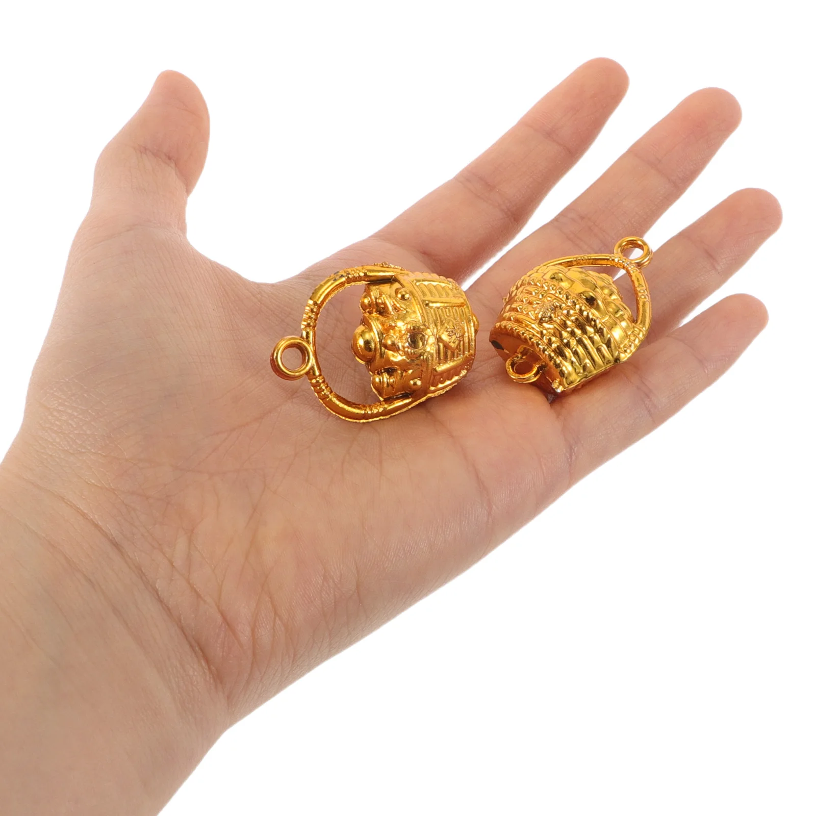

50 Pcs Decor Creative Small Flower Basket Hanging Decoration Christmas Miniatures Ornaments Charm Pendants Golden
