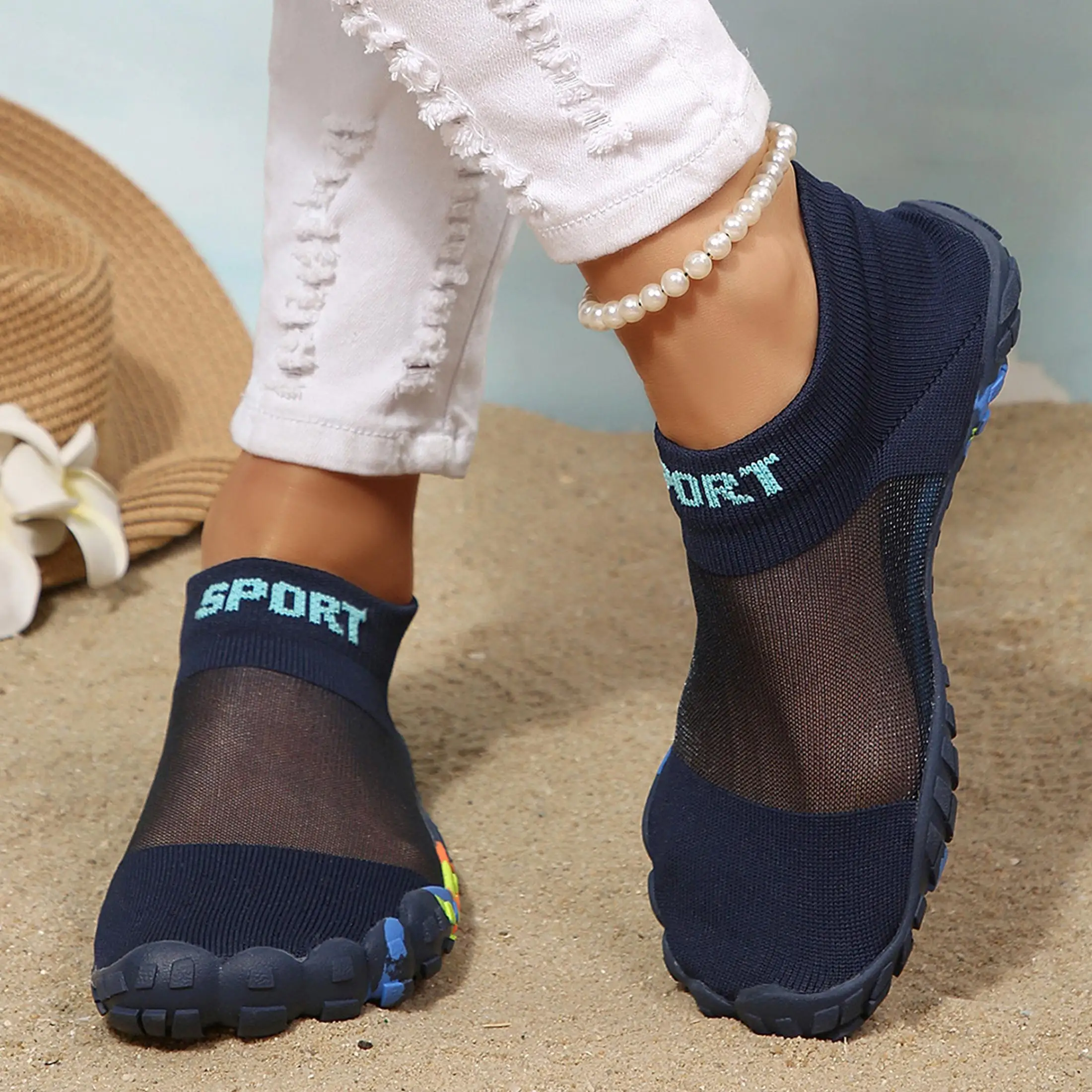 Aquatic Sports Shoes - รองเท้ากีฬาทางน้ำแบบสวมสำหรับผู้หญิง ถุงเท้ากันน้ำแห้งเร็วพร้อมตาข่ายกันลื่น รองเท้าชายหาดน้ำหนักเบา
