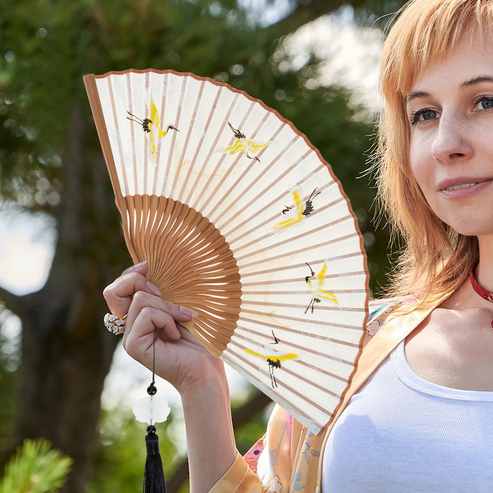 

Silk Bamboo Fan Practical Home Decor Gift Idea Vintage Classic Foldable Folding Fan Fans Decoration
