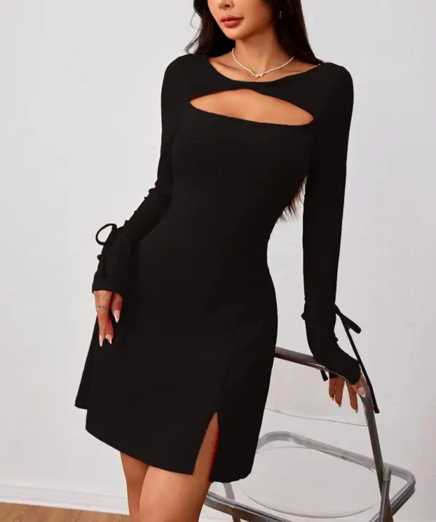 

Women's 2026 New Fashionable and Simple Commuting Dress Autumn and Winter New Slim Fit Red Short Skirt Elegant Business Dress