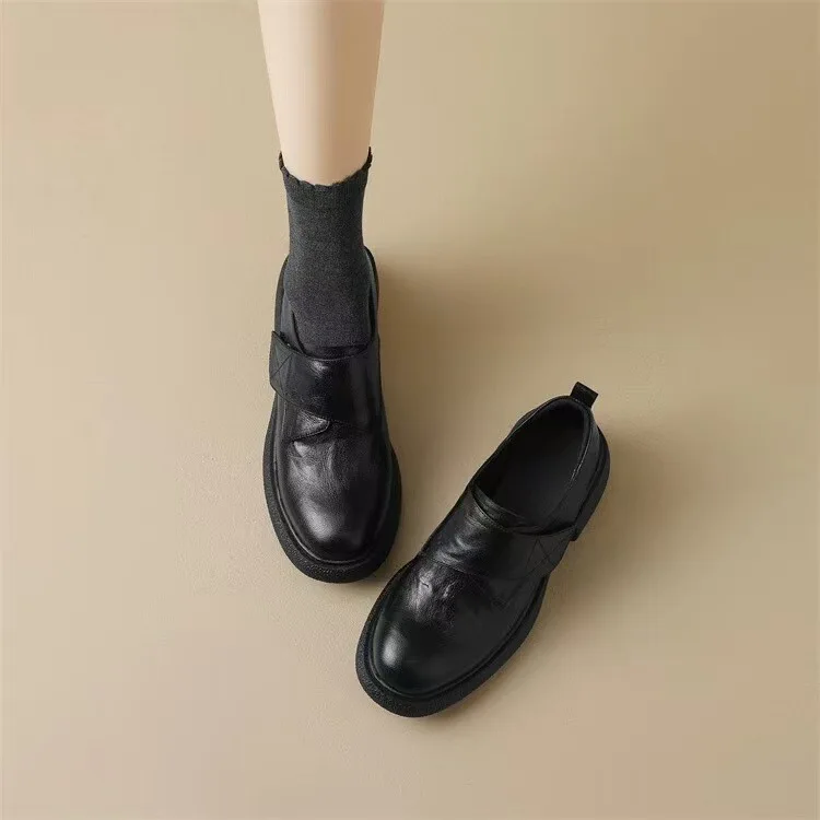 Le Fu Shoes Women's 2026 Autumn Thick soled Leather Shoes for Commuting High end Sensation Coarse Custom Shoes