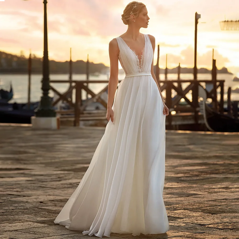 Robe de mariée bohème à col en V pour femmes, dentelle élégante, ligne A, dos nu, patients, quoi que ce soit avec boutons au dos, plage, 2023