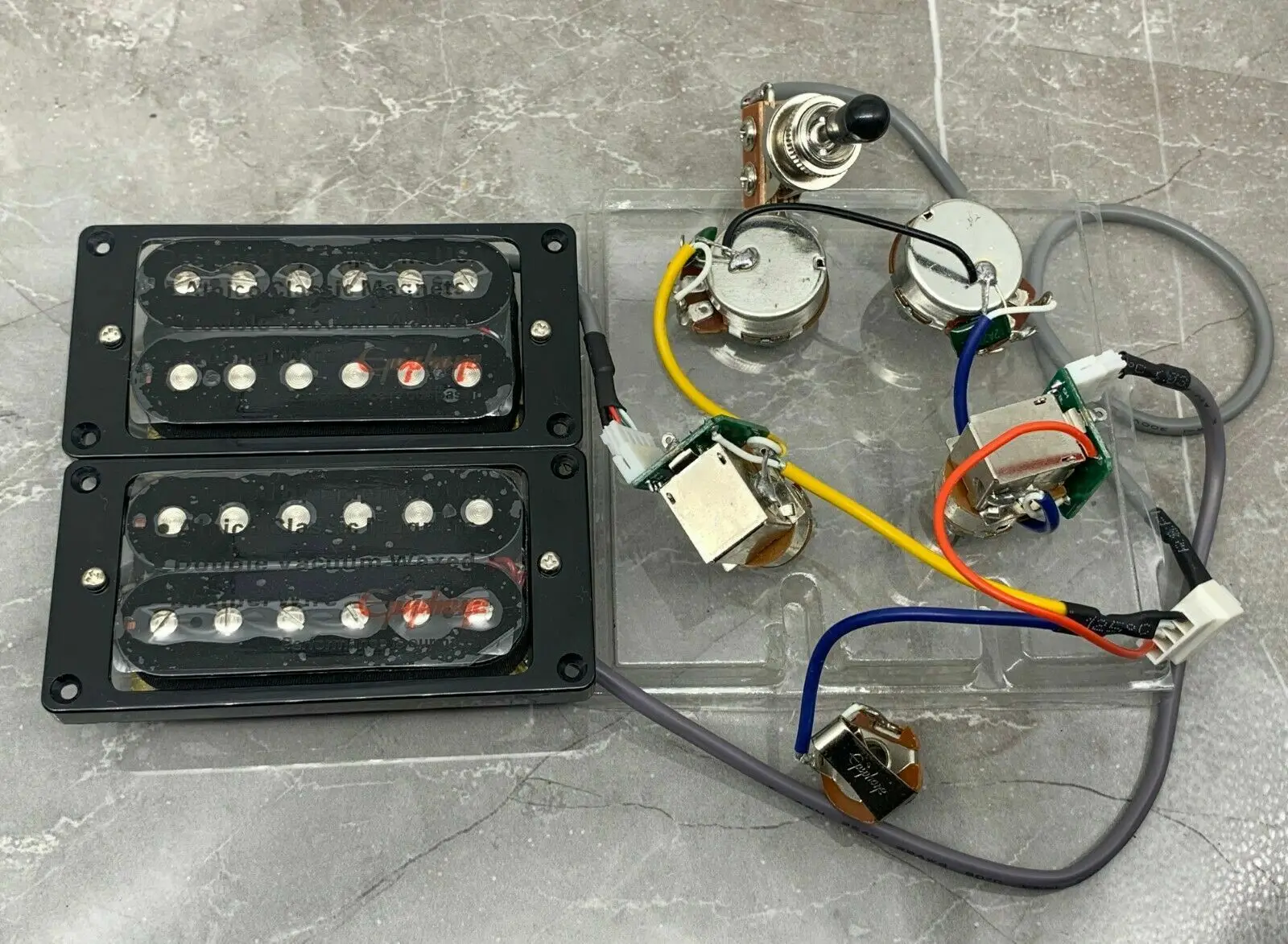 

Humbucker Alnico Set with Push/pull In Black Frames For Electric Guitar Passive