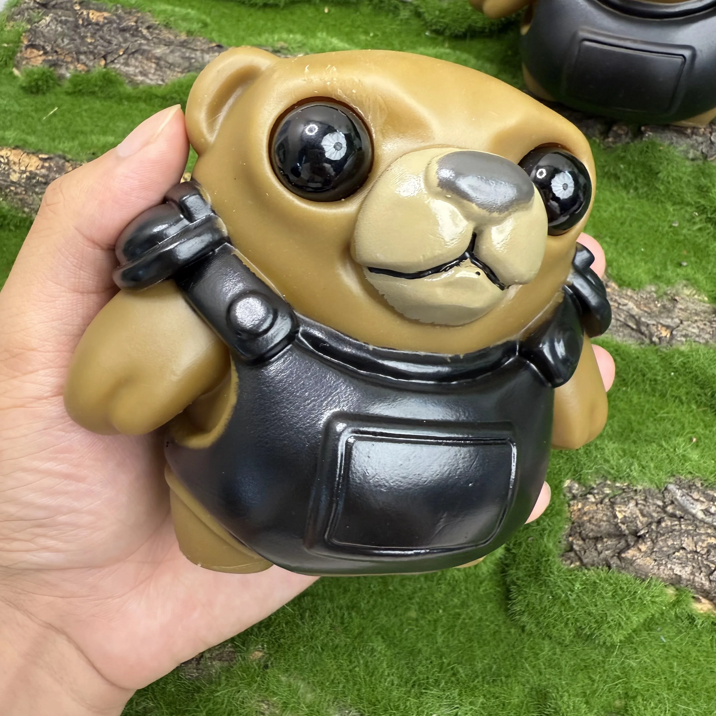 11 cm/4.33in Valorant Squeeze Tactische Beer Kneden Pop 3D Fun Decompressie Spel Randmodel Creatieve Ontspanning Gift speelgoed