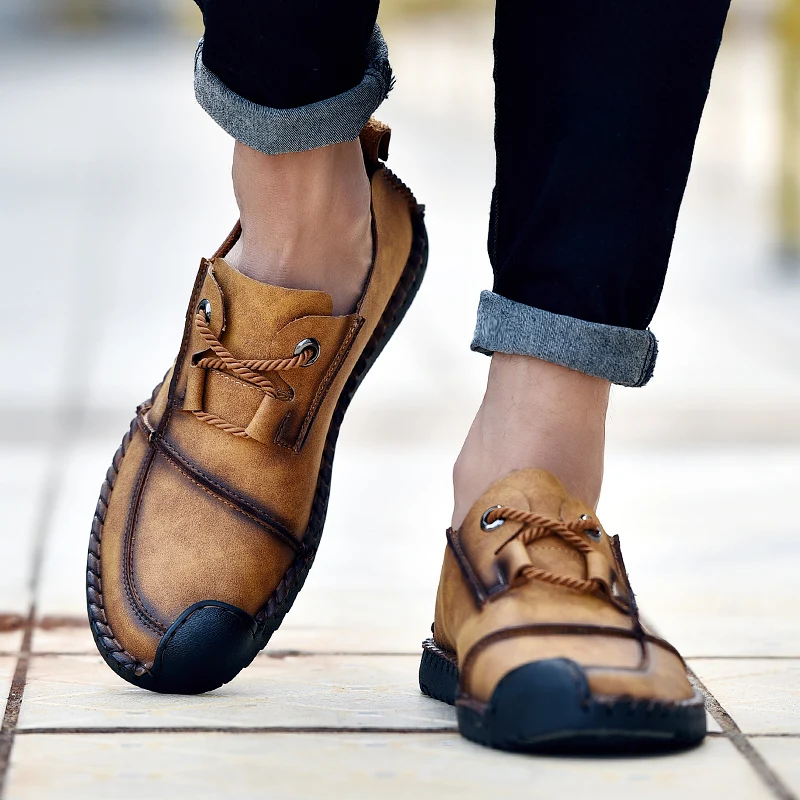 

Fashionable Retro Spring Men's Comfortable Soft Soled Handmade Stitched Leather Shoes Brand Men Lightweight Casual Sports Shoes