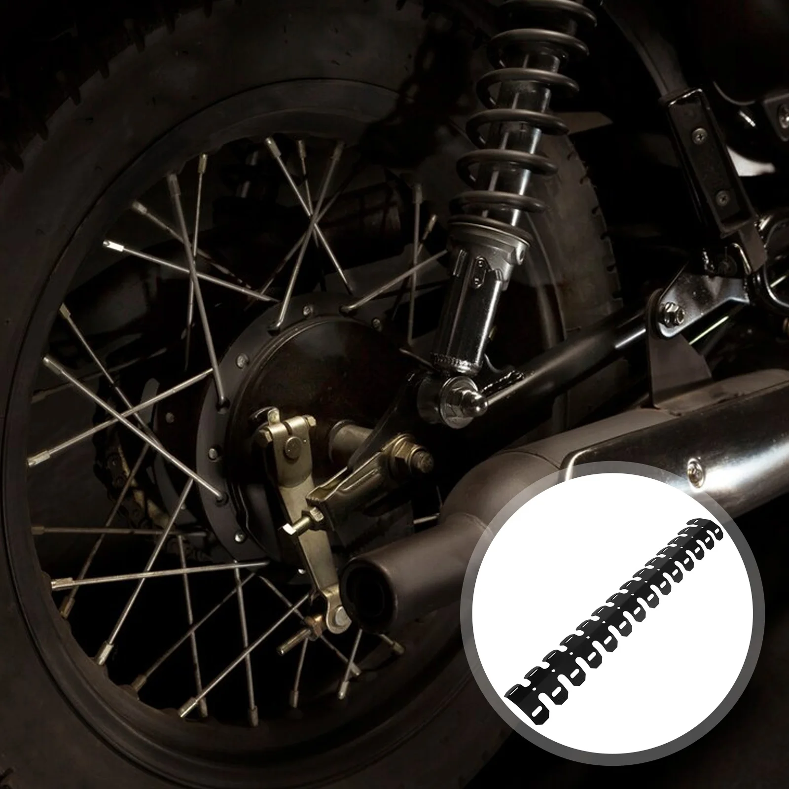 

Universal Motorcycle Heat Shield Metal Exhaust Pipe Cover High Efficiency Insulation Stylish Design for Most Motorbikes