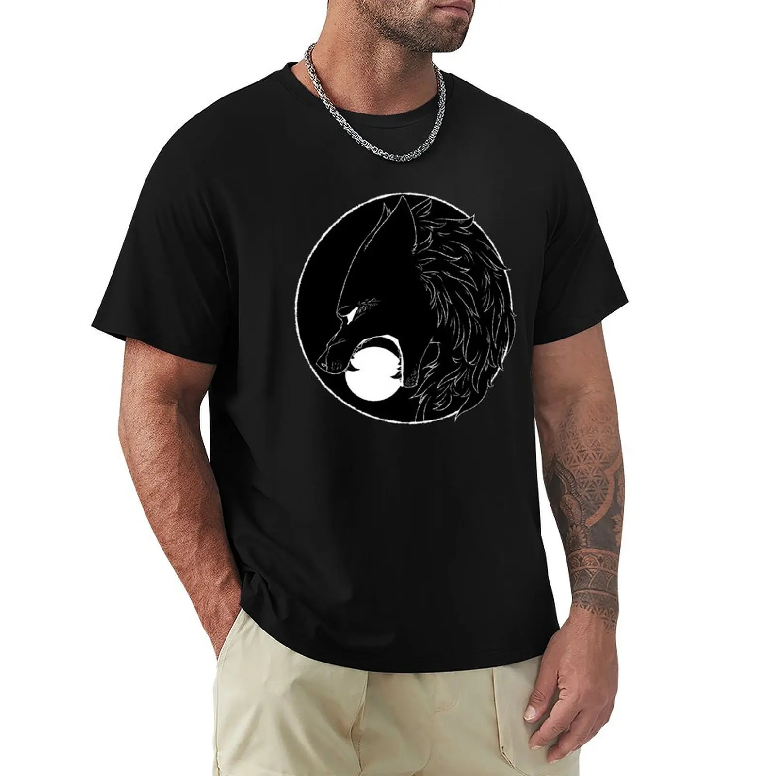 Fenrir eat the sun T-Shirt Big and Tall Basic Tee Shirt