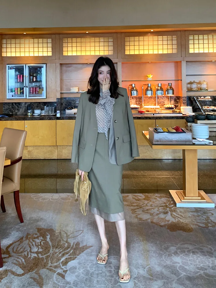 

Dragon Xi Er Commuter Sle Women's Suit Set Loose Outerwear f Skirt Classic Old Money Aesthetic Autumn Winter High End