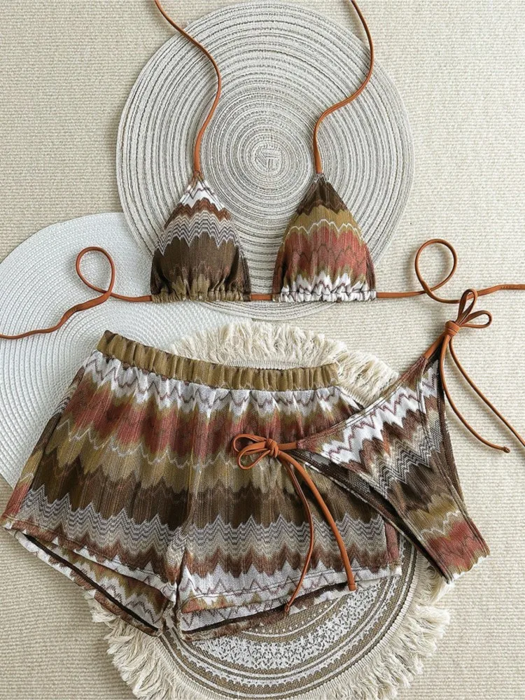 

Комплект из 3 предметов: купальник, пляжная накидка и сексуальный новый комплект бикини пуш-ап. Бразильский купальный костюм для женщин, пляжная одежда, бикини 2026