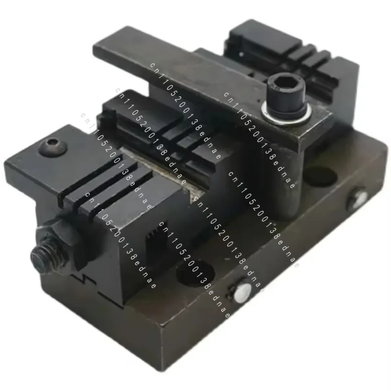 Suitable for Key Machine 339C 998C Punching Machine Multi-function Fixture, with Hollow Lock Fixture