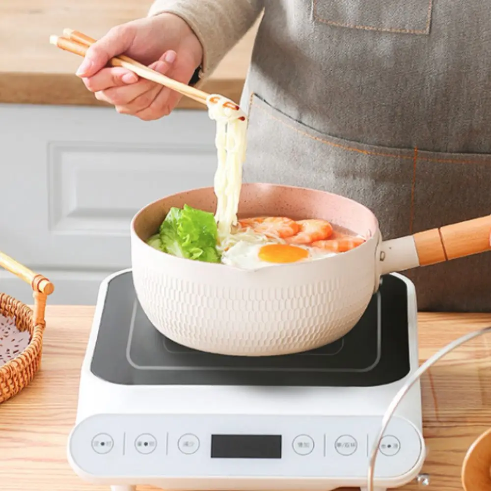 

Ramen Pot Wooden Handle Japanese Saucepan Aluminum Alloy Diversion Port Soup Pot Universal with Lid Milk Pot Baby Food