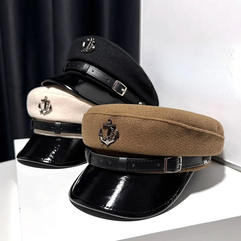 2023 new woolen leather belt navy hat fashion age reduction leather eave warm duck cap Newsboy hat woman