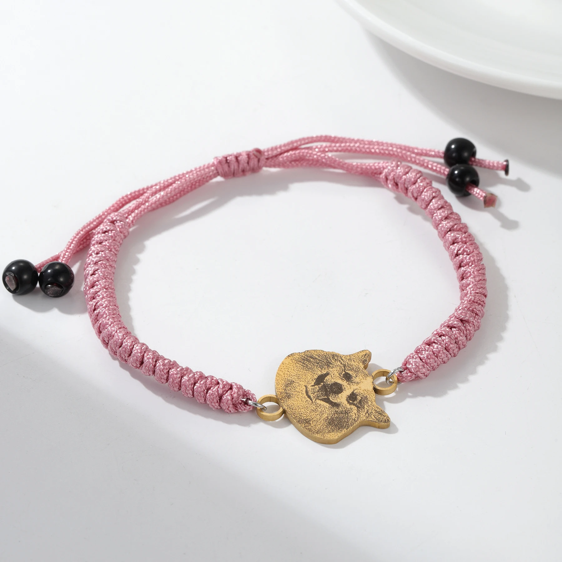 Personalisiertes Haustier-Porträt-Armband mit Hundefoto aus Edelstahl, Verstellbares Armband für Tierbesitzer und -liebhaber, Geschenk-Schmuck für Frauen – Detail 3