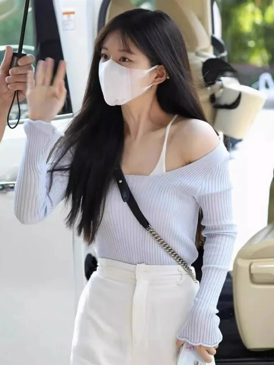 

Blue One-Shoulder Knitted Sweater Women's Base Layer Shirt V-Neck Long Sleeve Regular Fit Korean Style Commute Pure Color