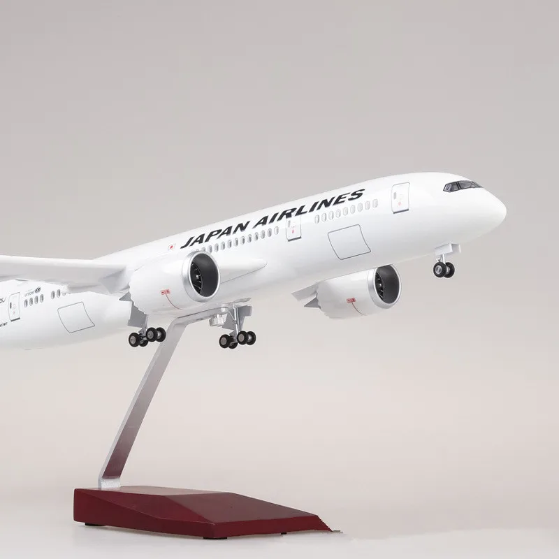 

43CM 1:130 Scale Diecast Resin Model Japan Airlines Boeing B787 Airplane With Light And Wheels Toys Collection Display Gifts Fan