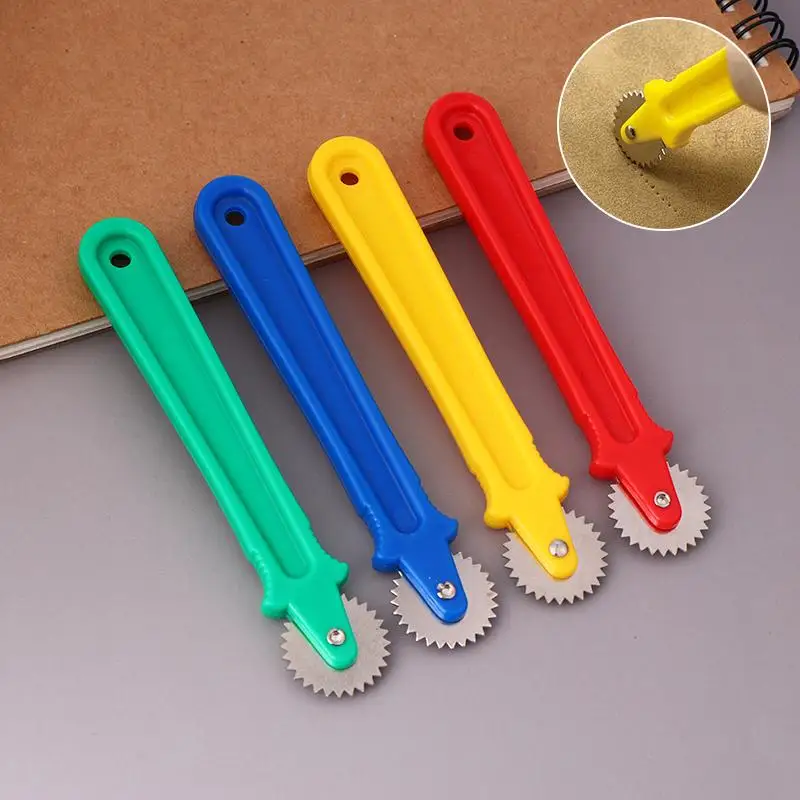 

5/10Pcs Sewing Wheel Plastics Leather Overstitch Wheel Tracing Tailor Chalk Wheel Tailor Stitching Marker Sewing Tool Set