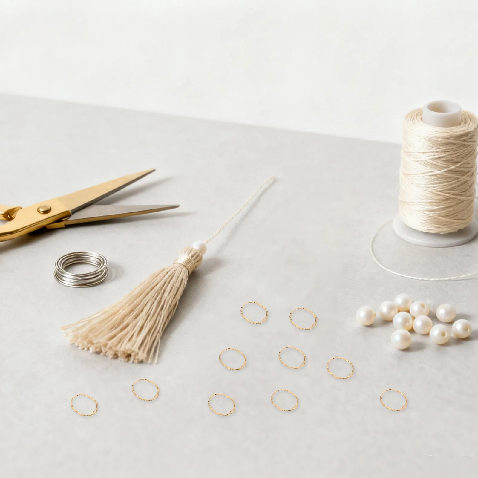 

50 шт. овальных полых подвесок из сплава, геометрические заготовки для кулонов с открытым основанием, для изготовления украшений из смолы, рамки для прессованных цветов, для ожерелий