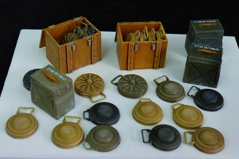 1/35 Schaal Gegoten Hars Model Gemonteerd Kit WWII Duitse Antitank Mijnen Scène Model Ongemonteerd en Ongeverfd