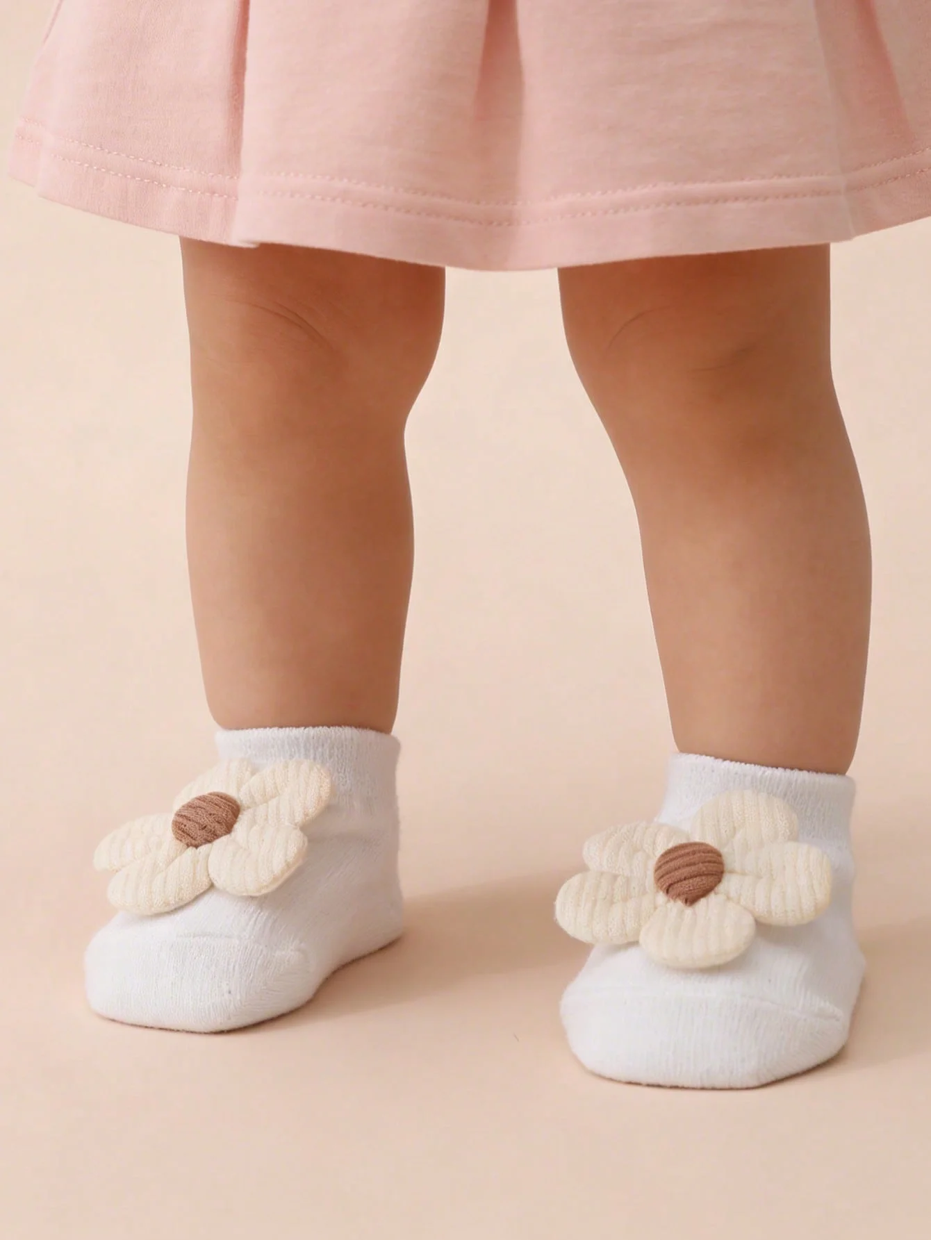 4 Paar süße, mit Blumen verzierte kurze Socken für Babys, einfarbig, rutschfeste Bootsocken, vielseitig einsetzbar für vier Jahreszeiten – Detail 12