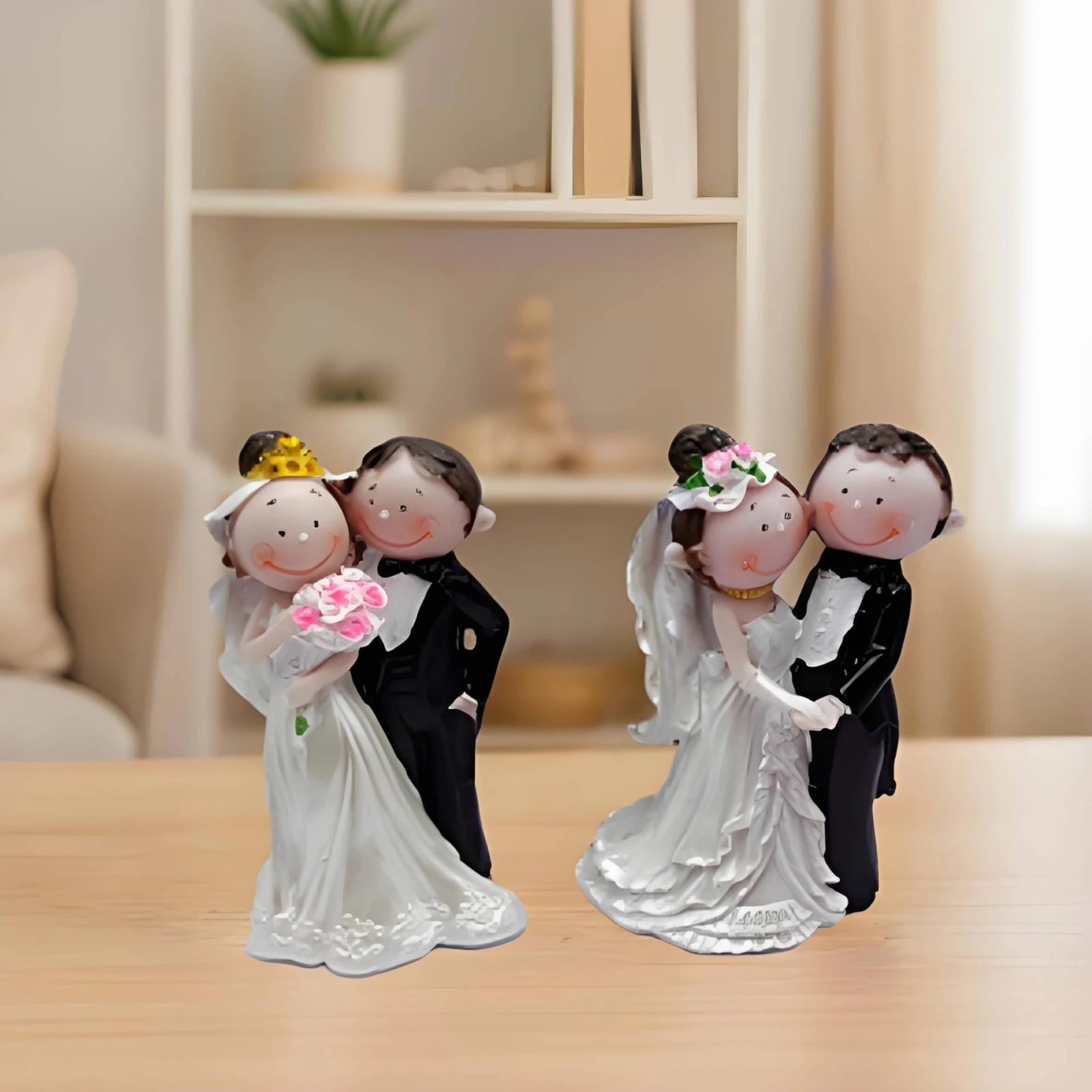 Bride and Groom Figurine Upright Wedding Couple Figurine Wedding Cake Topper Elegant Tabletop Ornament Romantic for Newlyweds