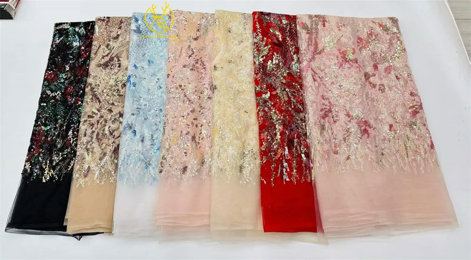 Roter afrikanischer Pailletten-Spitzenstoff, 5 Yards, hochwertiger, eleganter französischer Stickerei-Spitzenstoff für Hochzeits- und Abendkleider zum Nähen – Detail 3