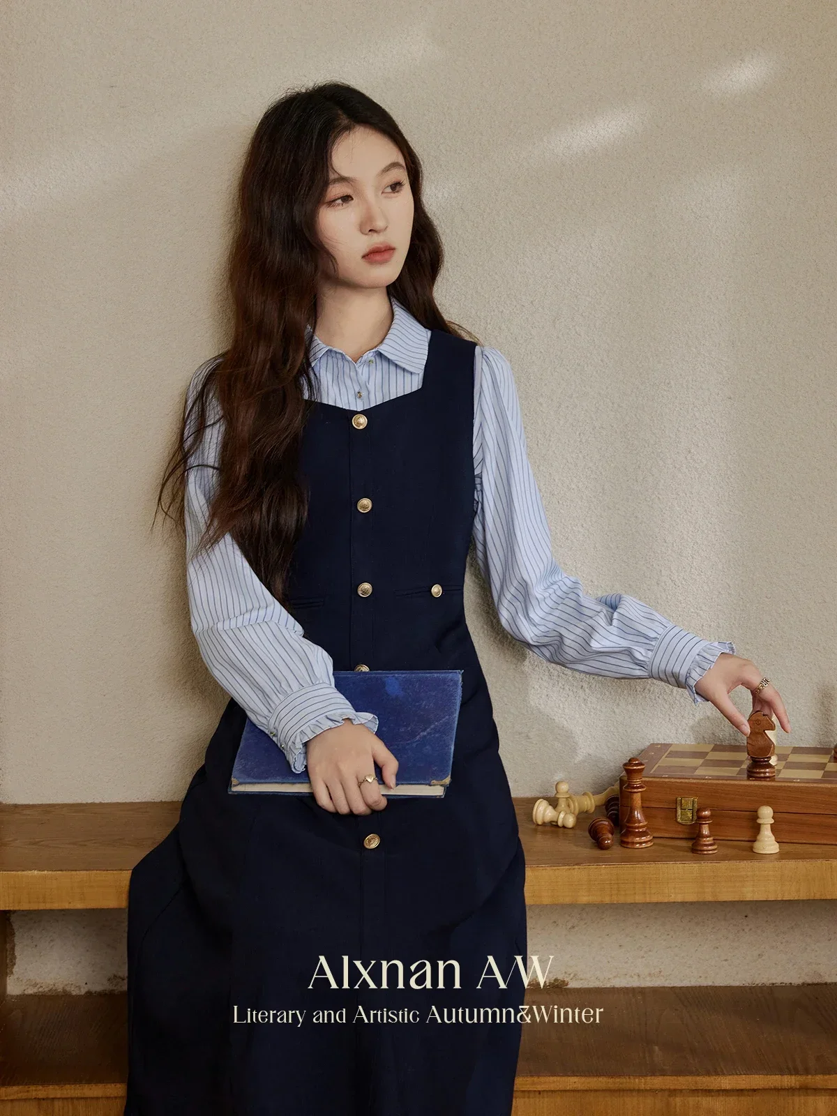 

ALXNAN Women Preppy Style Dress 2024 Autumn Solid A-line Temperamen Tank Dress with Metal Button Women Commuter Clothes L39671