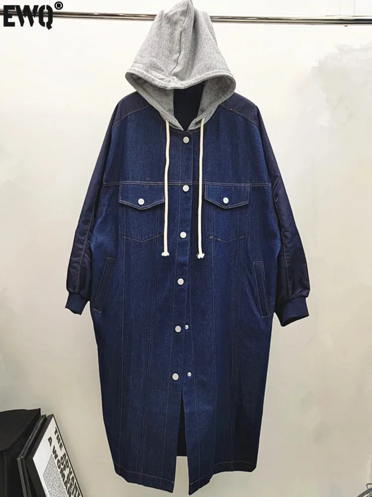 

[EWQ] Large Size Loose Hooded Single Breasted Long Denim Coats Contrasting Colors Warm Women Clothing 2024 Autumn New 16O1217