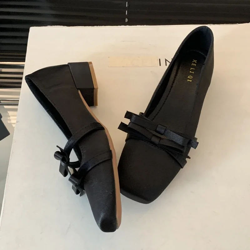 Zapatos Mary Jane a la moda con lazo de satén para mujer, zapatos de vestir gruesos y poco profundos, cómodos, elegantes, de tacón bajo, con punta cuadrada