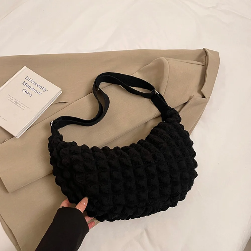 

Shoulder Bag Pleated Bubble Crossbody Bag Dumplings Bag Plaid Light Weight Tote Bag Large Capacity Korean Style Fold Cloud Bag