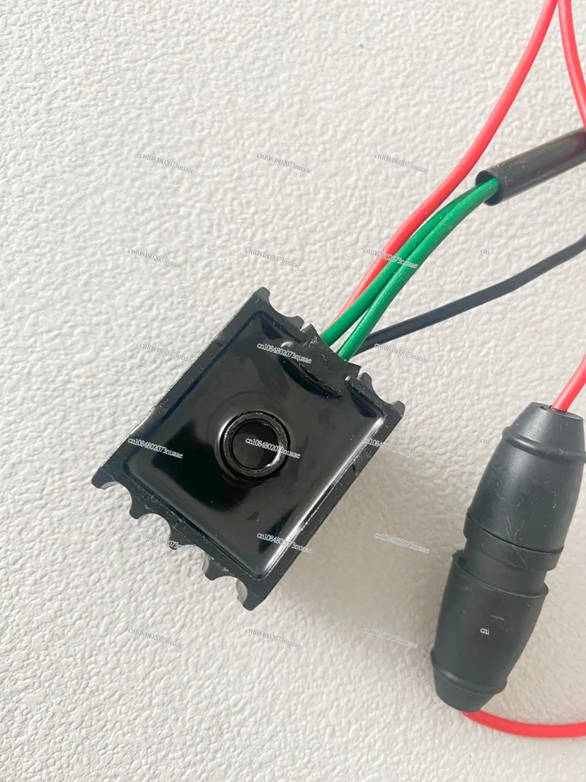 オフボード整流器、2ストローク電圧レギュレータ、充電器、電力変換、始動アクセサリ