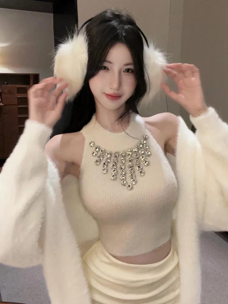 

Autumn Winter New Style Lazy Fashion Long Knitted Sweater Coat Diamond Pendant Vest Short Skirt Three Piece Set Women's Wear