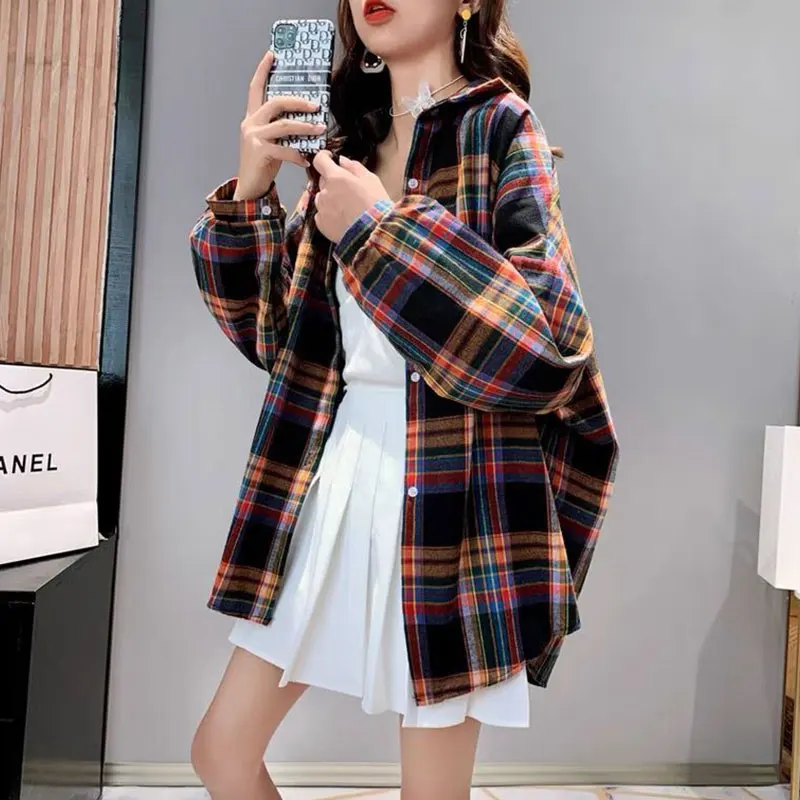 Women\'s Spring and Summer Fashion Simplicity Plaid Turn-down Collar Long Sleeve Shirts Women Clothes All-match Casual Loose Tops