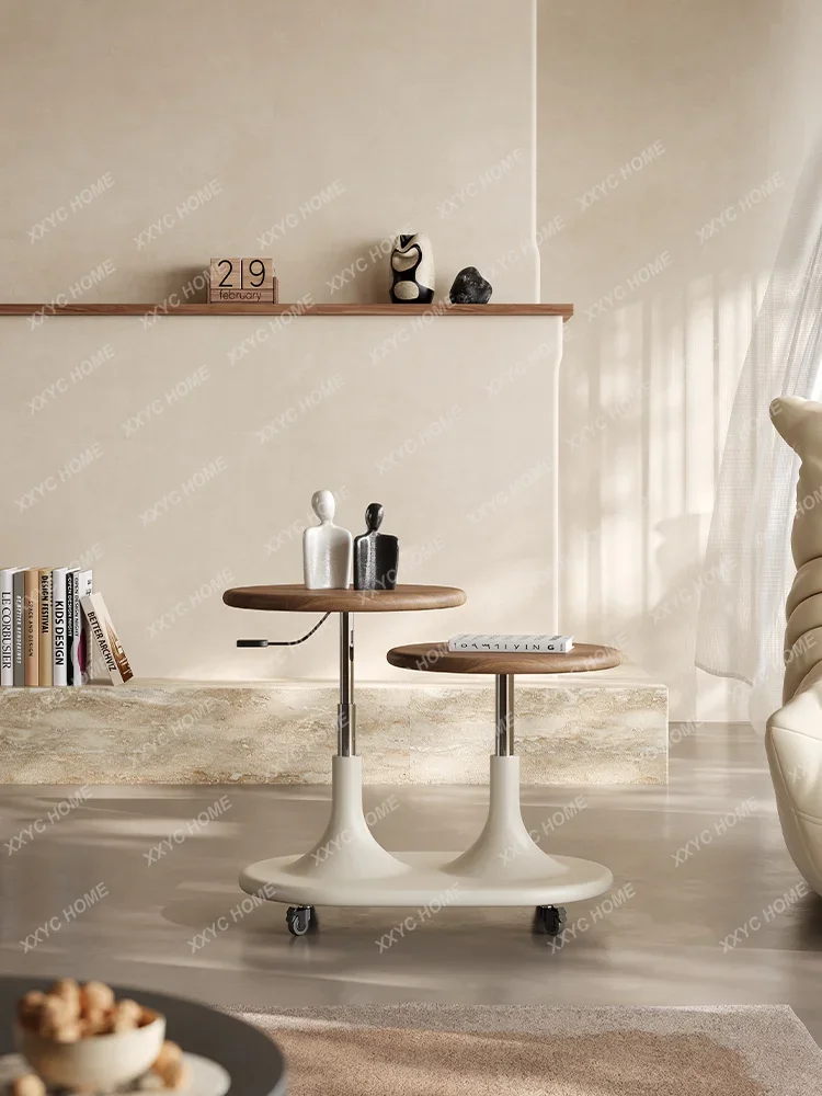 

Итальянская кремовая кромка ветра, несколько скандинавских современных простых подъемных тележек