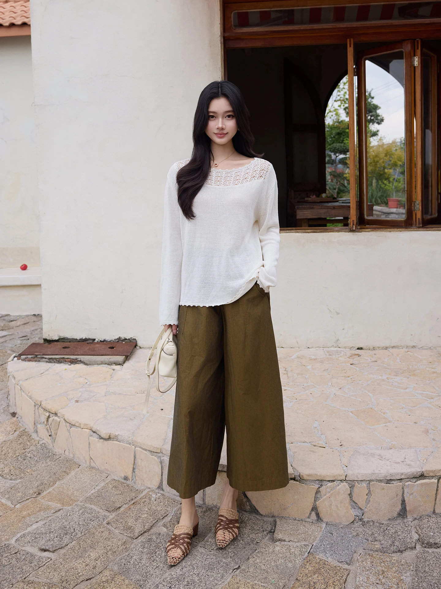 

Loose Handmade Knitted Women's Sweater Breathable Casual Style Long Sleeve Cotton Top Yarn Weaving Design Comfortable Fit