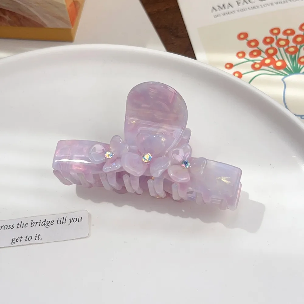 

Advanced Vinegar Grip Clip Large Size Diamond Inlay Elegant Three-dimensional Flower Shark Clip Hair Accessory for Women