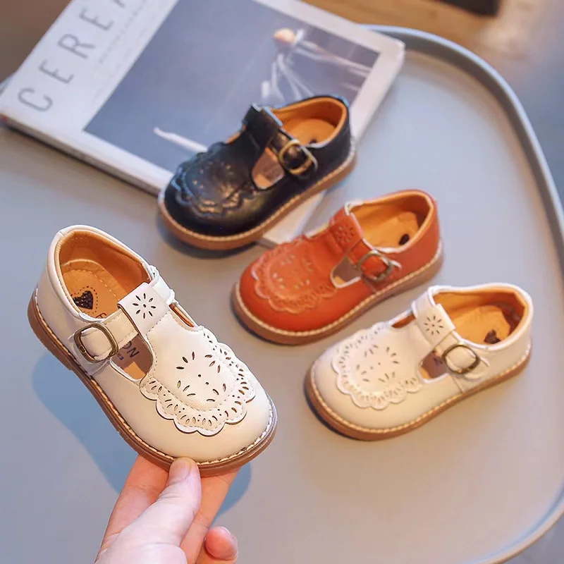 

Congme Fashion Girls Leather Shoes Retro Style Flat Shoes For Toddler Kids Hollow Out Shoes School Shoes Princess Shoes