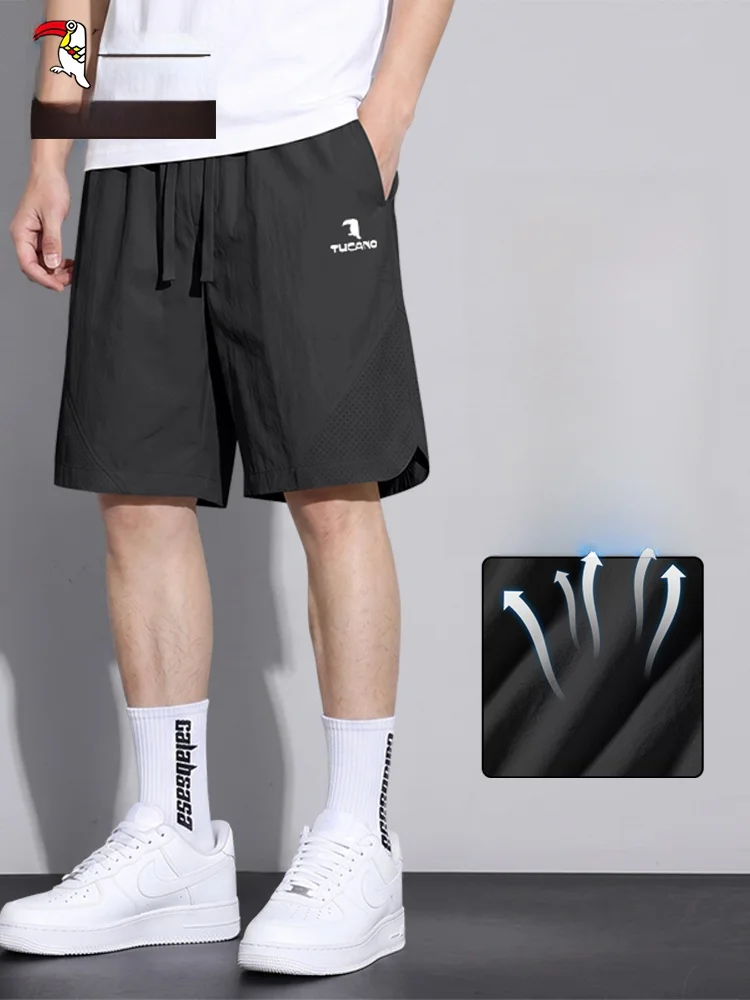 Shorts Casuais TUCANO de Seda Gelada para Corrida Masculinos, Comprimento Cinco Quartos, Secagem Rápida, Sensação Fresca, Sho...