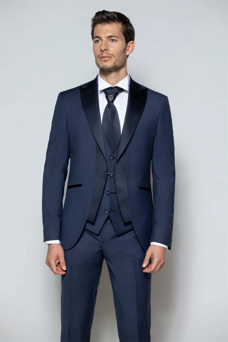 2025 New Mens Slim fit Italian Style Groom Suit 3pcs Blazer Vest Pants Formal Business Party Men's Suits