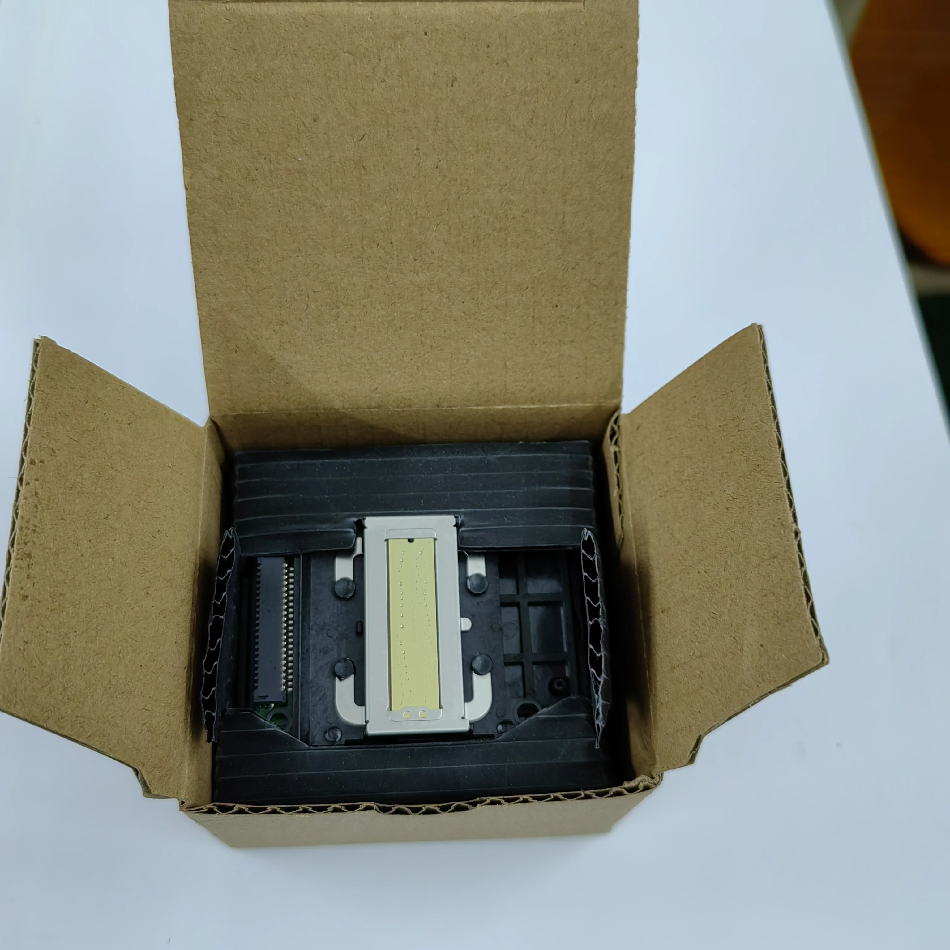 Cabezal de impression الأصلي لإبسون L301، L301، L303، L310، L3110، L111، L1118، L130، L351، L353، L358، L360، L401، L405، L #6