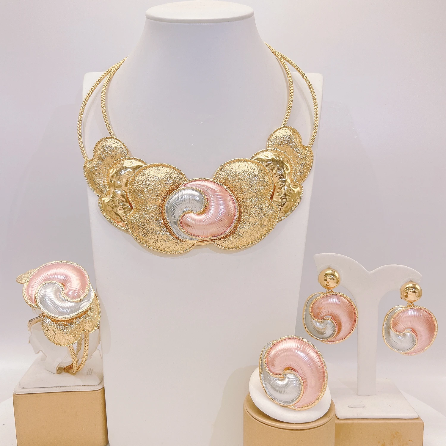 

Бразильский позолоченный комплект ювелирных изделий, Дубайское золото, высококачественное женское ожерелье, серьги, браслет, кольцо, вечерние свадебные украшения