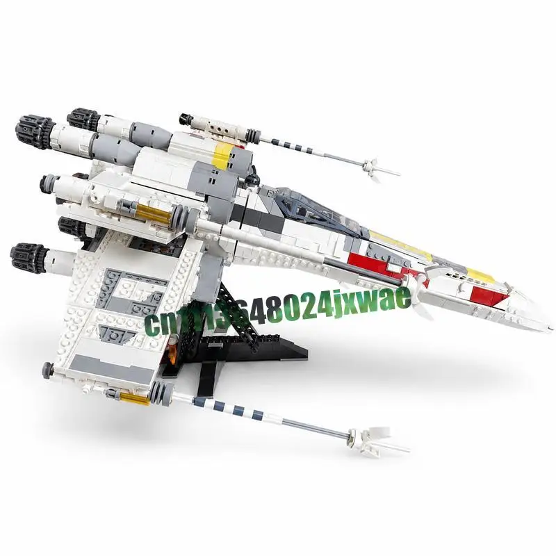 2220PCS X-Wing Fighter Building Blocks Sci-Fi Spaceship Model DIY Assembly Creative Toy Collection Display Puzzle Popular Gifts view 4