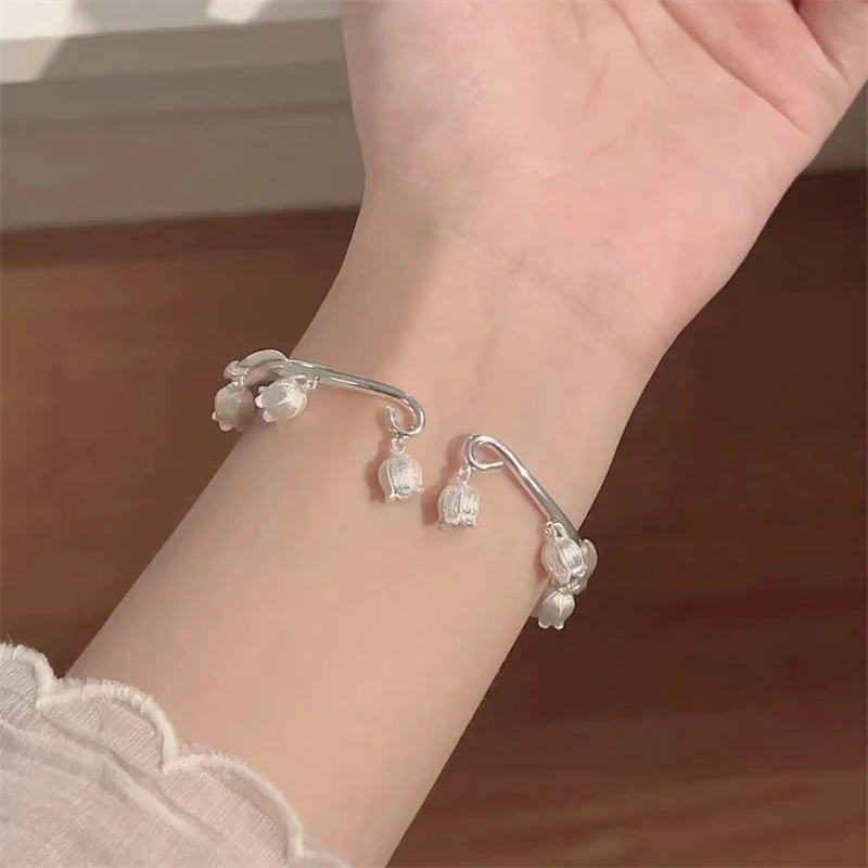 Trendy Female Lily of the Valley Jingle Bracelet Flower Bell Bangle Accessories Chinese Style Girl Bracelet Students Jewelry