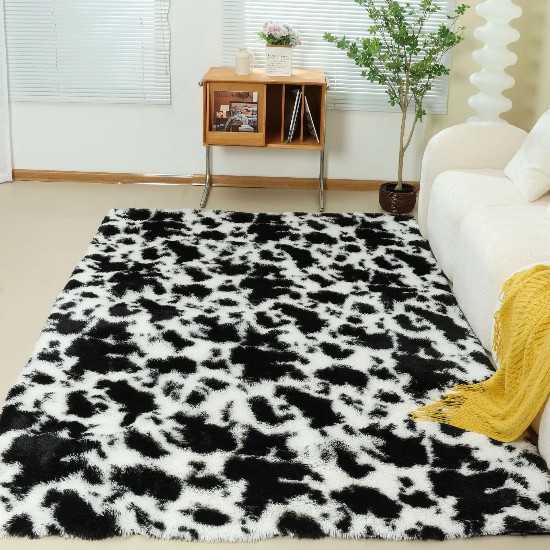 Super Soft Fluffy Rug Modern Shaggy Rug Fuzzy Kids Rug for Living Room Plush Nursery Home Decor Carpet with Non-Slip Bottom