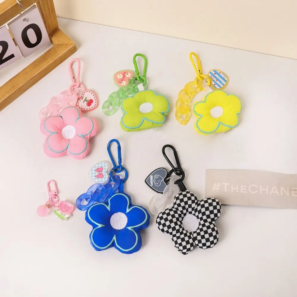 Plush Key Buckle Valentine Gifts Car Keychain Fabric Flower Keychain Backpack Charms Peach Heart Keyring Plant Shape Keyring