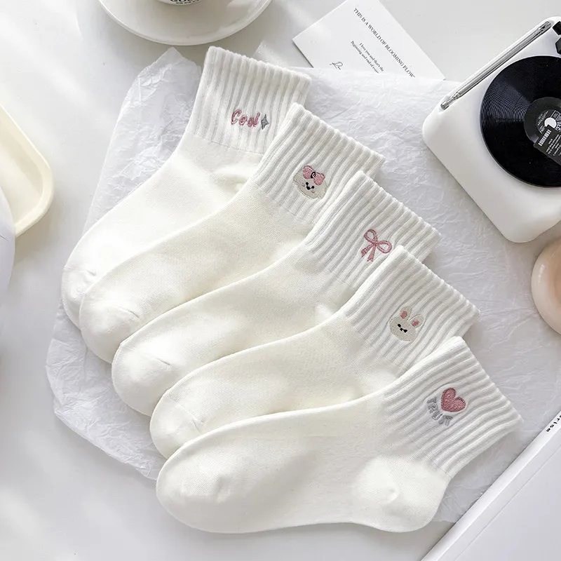 Women Middle Tube Socks Spring Autumn Breathable Cute Cartoon Rabbit Heart Bow Print White Casual Socks image 4
