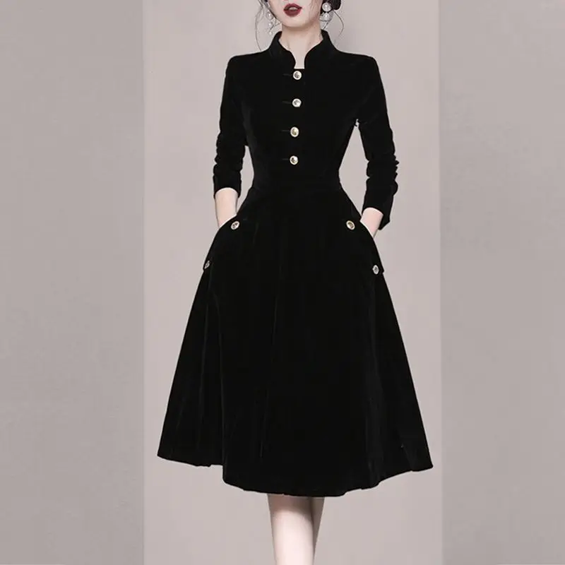 

Swing skirt 2022 autumn new women's gold velvet dress Slight Strech Polyester A-LINE Mid-Calf O-Neck Autumn/Winter