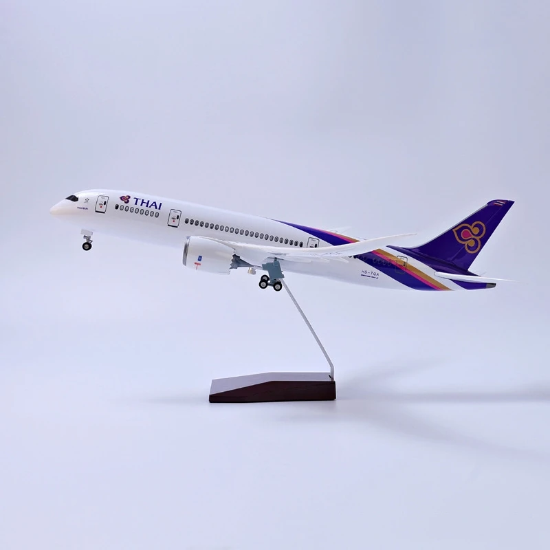 

43cm Diecast Airplane Toys Thai Airways B787 Resin Aircraft Model Kit With Light Wheels Toys Boys Kids Souvenir Decoration Gifts