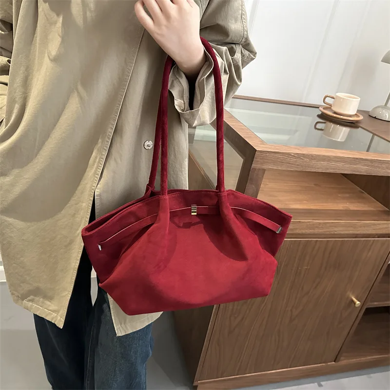 Vintage Wildleder-Schultertasche für Damen, minimalistische Tragetasche mit großem Fassungsvermögen, Retro-Schulterhandtasche für den täglichen Gebrauch und Reisen. – Detail 8