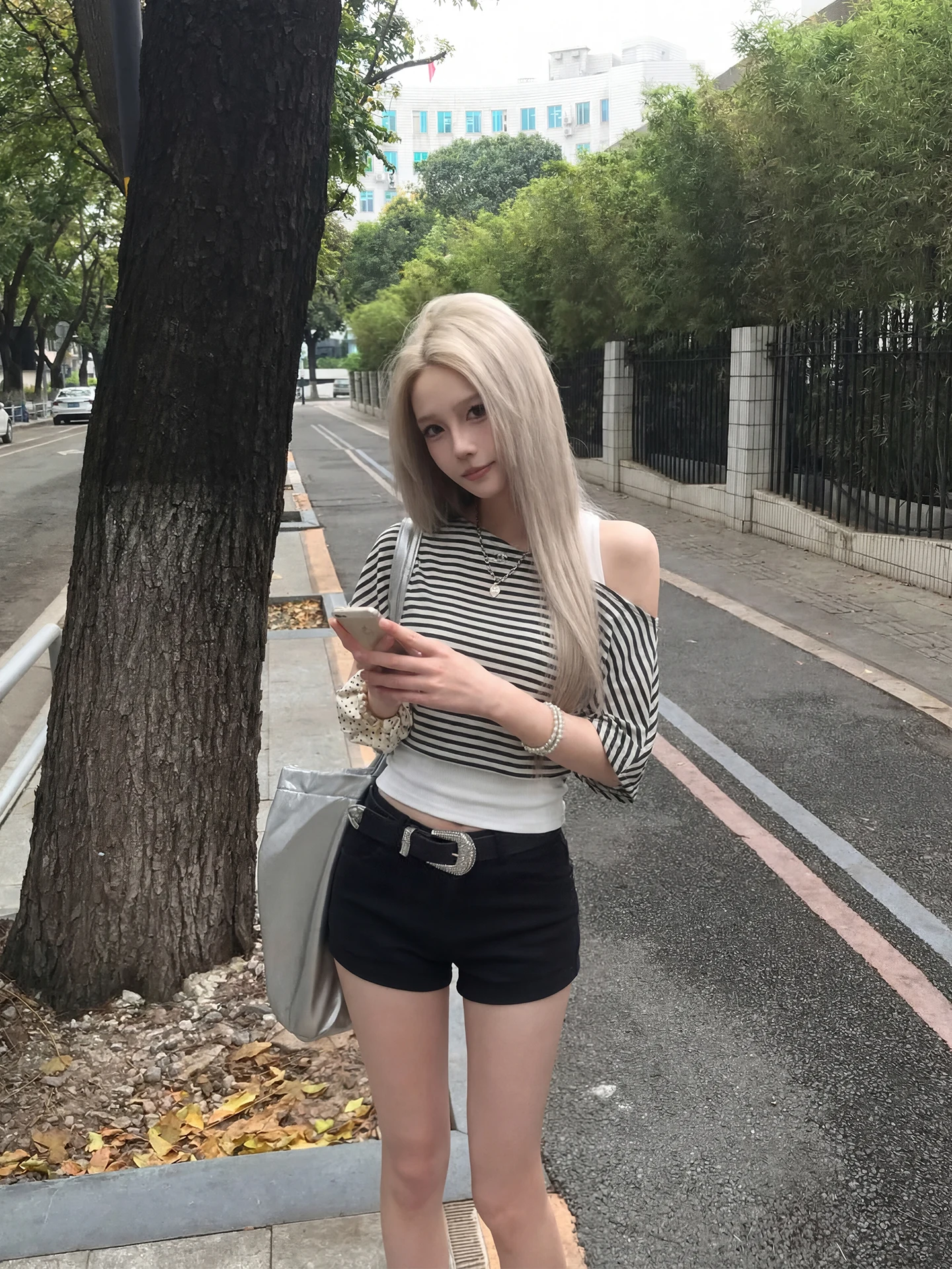 

White Little Fish Original Sweet Cool Spicy Striped Shoulder Bared Short Sleeve T Shirt Women Summer Slim Unique Oblique Coll...