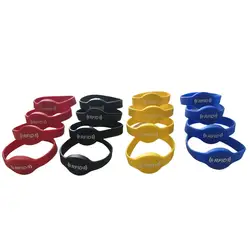 1Pcs 125Khz EM4305 T5577 Non Adjustable Wristband RFID ID Writable Blank Data Access Control Card Tags Clone Keyfob Badge Fob